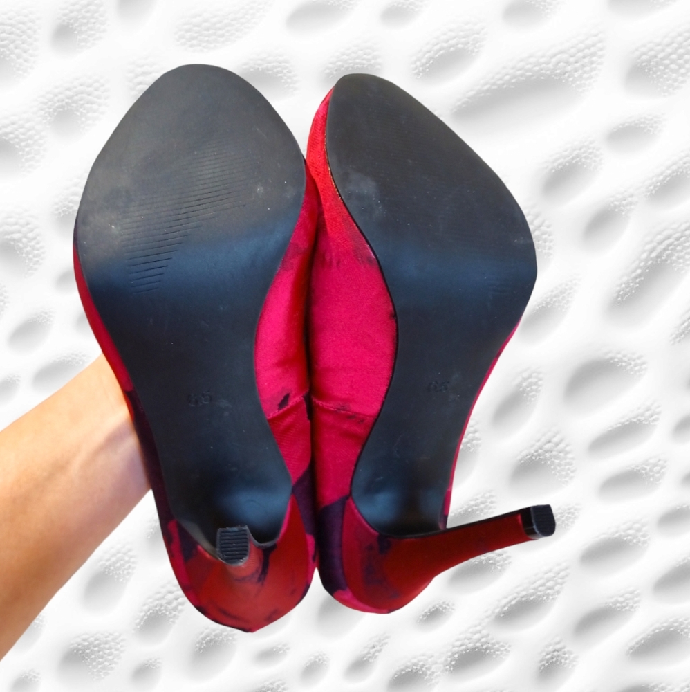 Le Château Women's Stiletto Heel Satin Pumps Red - Picture 13 of 16